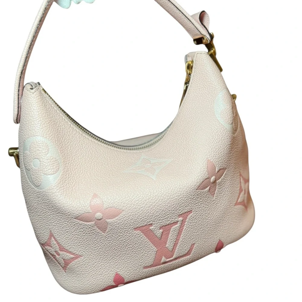 *SOLD* AUTHENTIC/MICROCHIPPED Louis Vuitton: Pink Marshmallow PM Empreinte Bag - Picture 12 of 17